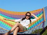 Double hammock in Nylon Net with spreader bars