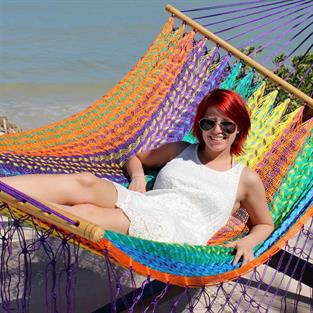 Double hammock in Nylon Net with spreader bars