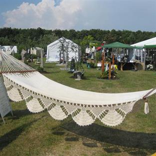 Off-white Deco Park Deluxe hammock with decorations. No. 22-Off white. Deco Park.