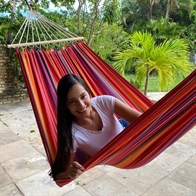 Outdoor hammock with 80 cm spreaderbars