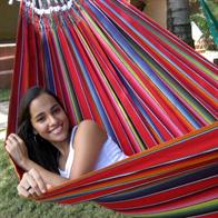 Fabric hammock Remanso in authentic Mexican colors. No R487.0 Mexico Red