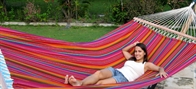Throughout strong hammock comes in the most beautiful colors with 160 cm wooden spreader bars. No. VTQ564.