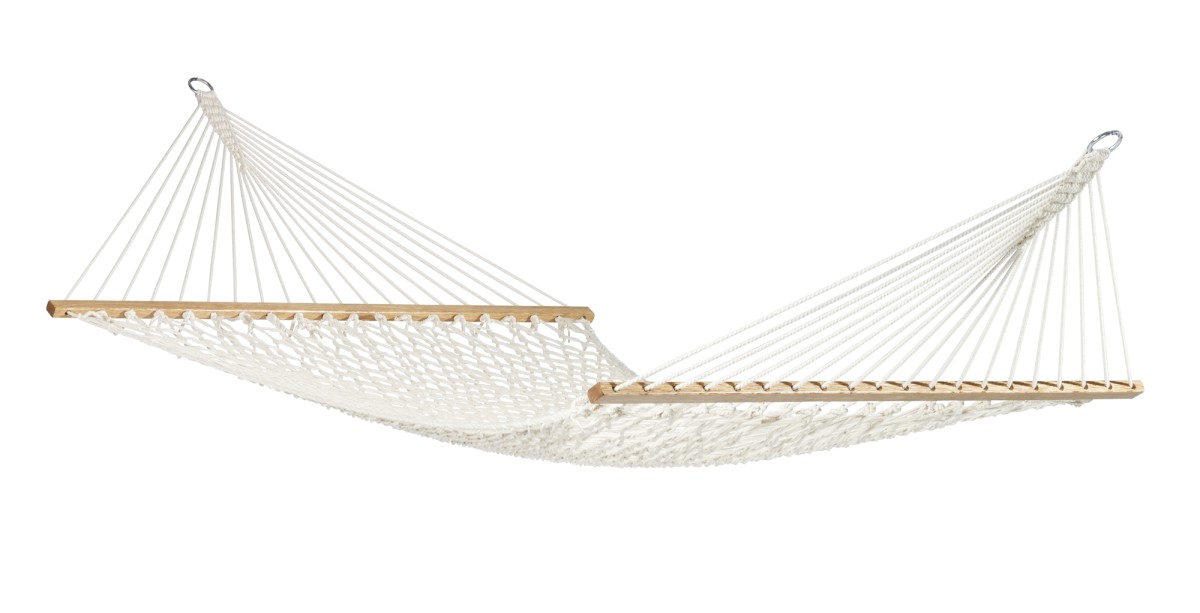 Virginia Ecru Kingsize hammock with wooden spreaderbars and natural white